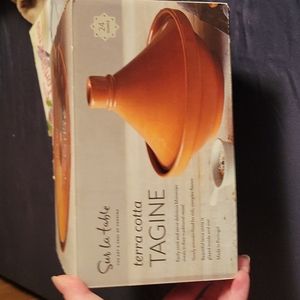 New Sur la Table 24 oz Tangine